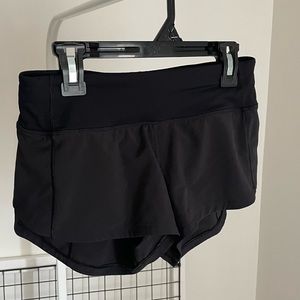 Lululemon, size 0, women’s black speed up low rise shorts